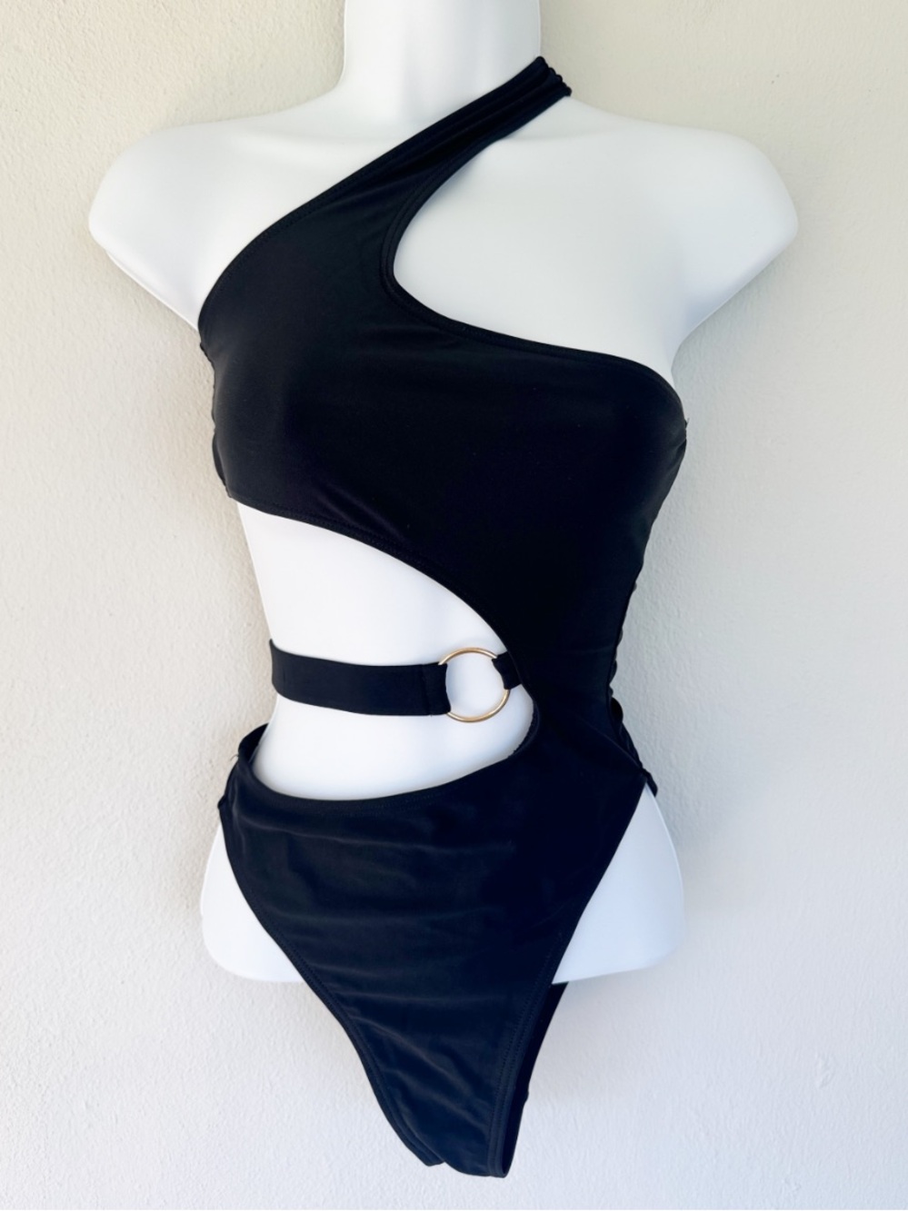 South Beach black strappy cut out one shoulder monokini swimsuit size 2